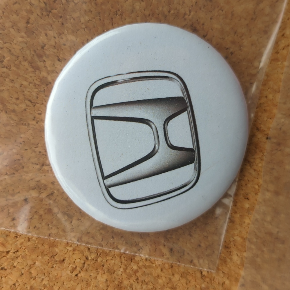 ✨4/$10✨2-inch individual Honda pinback button